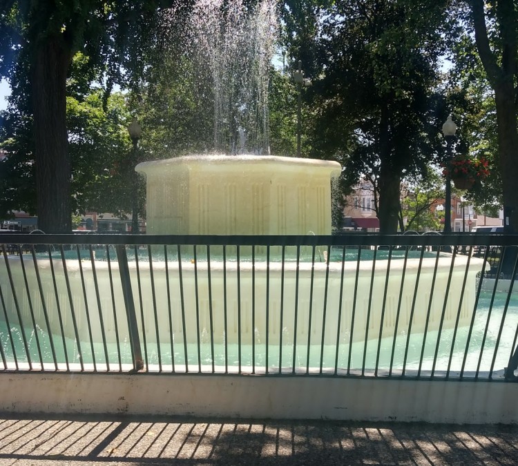 central-park-fountain-photo